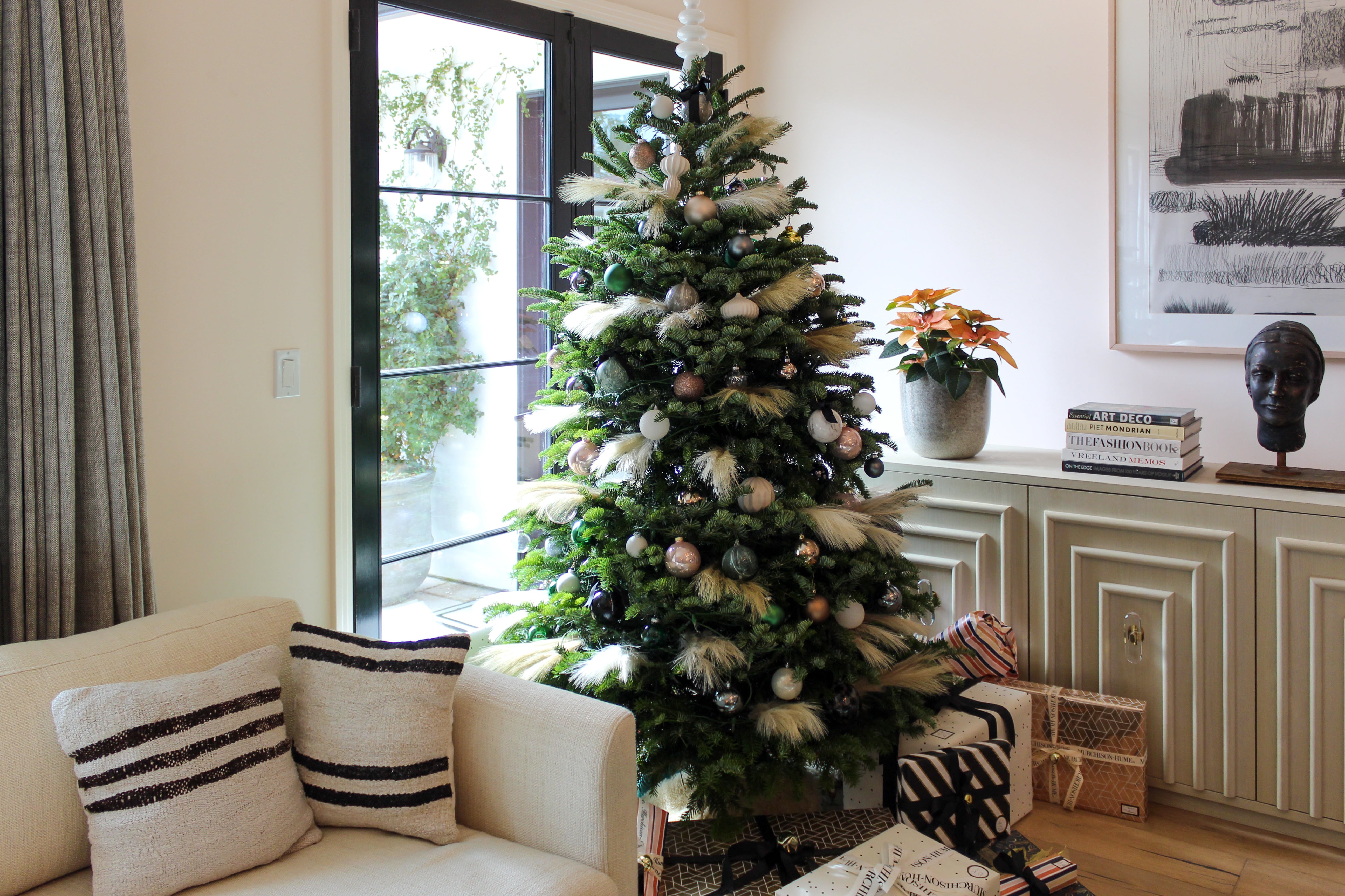 Christmas Decor When You're Out The Door