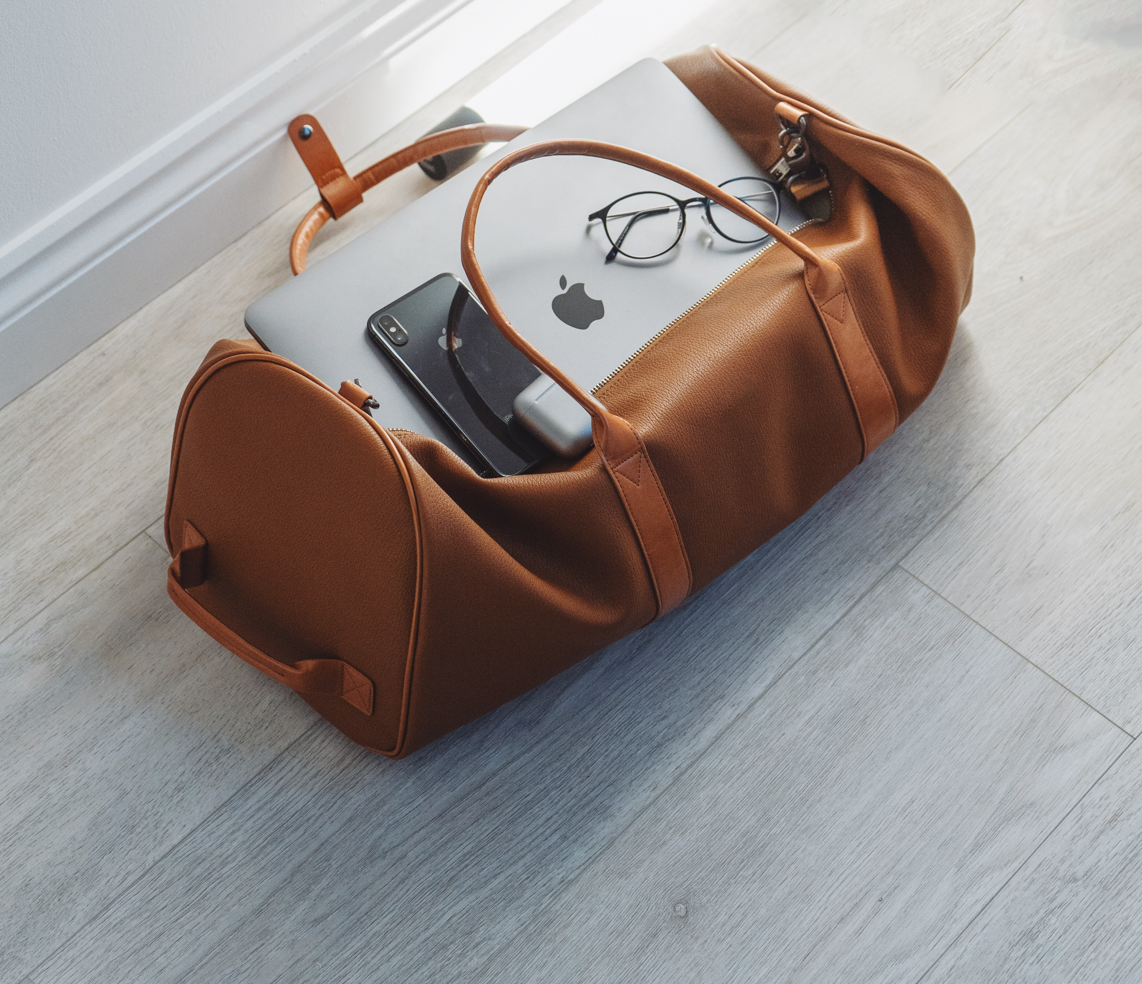 How to Clean Your Luggage