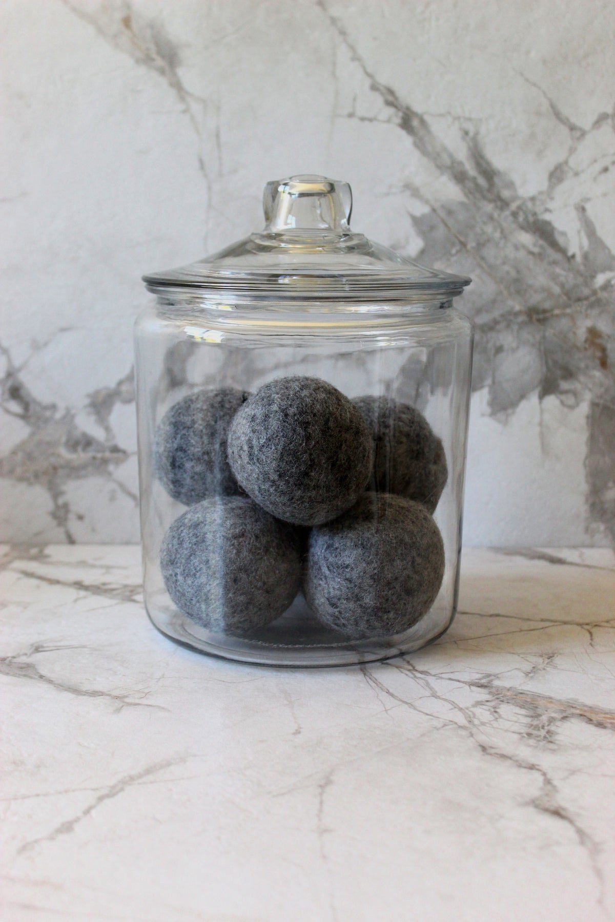 PURSONIC Wool Dryer Balls Bundle - Reusable Laundry Balls Made From Pure  New Zealand Wool - Includes Lavender & Peppermint Oils - White - 22  requests