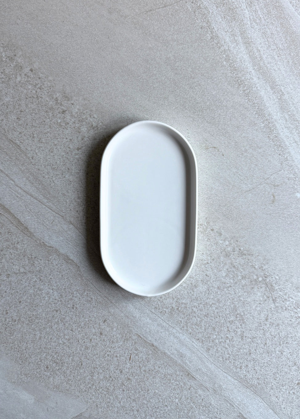 Deco Oval Catchall Tray Small
