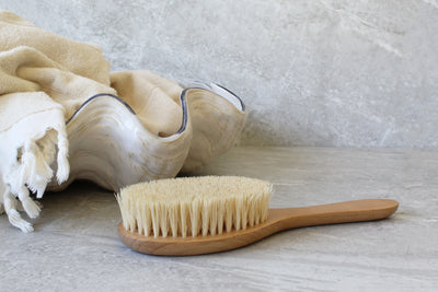 how to exfoliate skin with a dry brush
